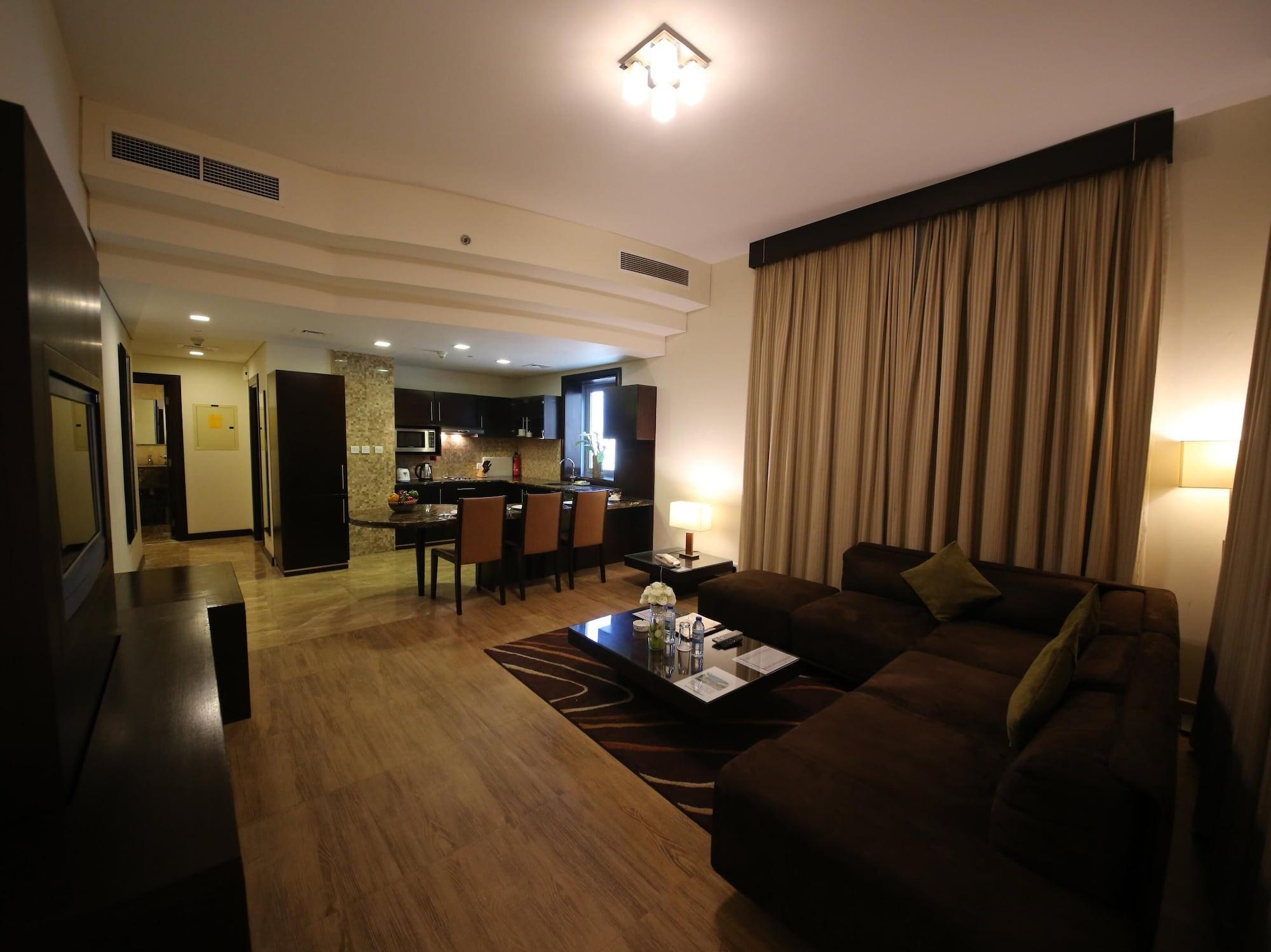 Tulip Creek Hotel Apartments Dubai Exterior foto