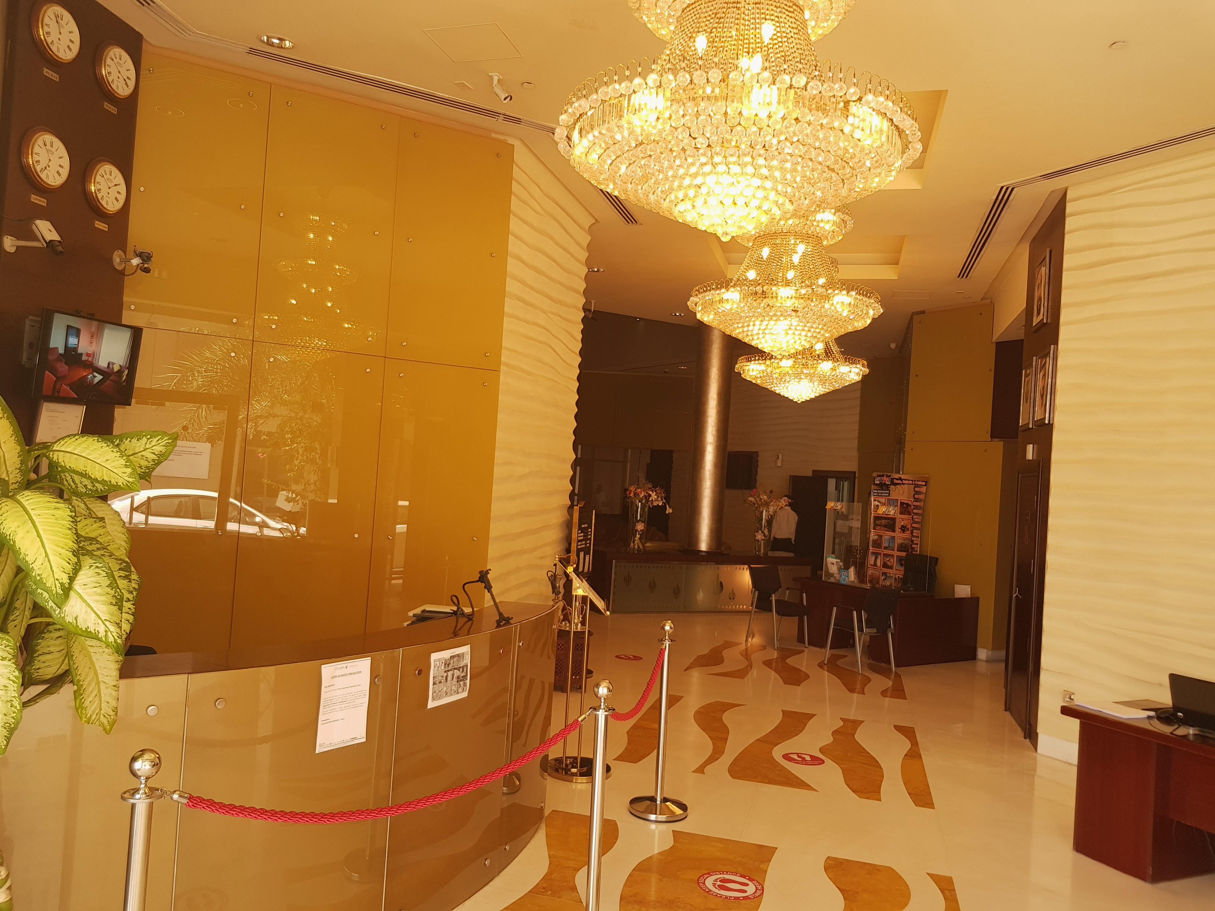 Tulip Creek Hotel Apartments Dubai Exterior foto